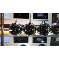 Newton's cradle