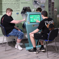 Kiosk (HW podpora pre používanie SW vybavenia)